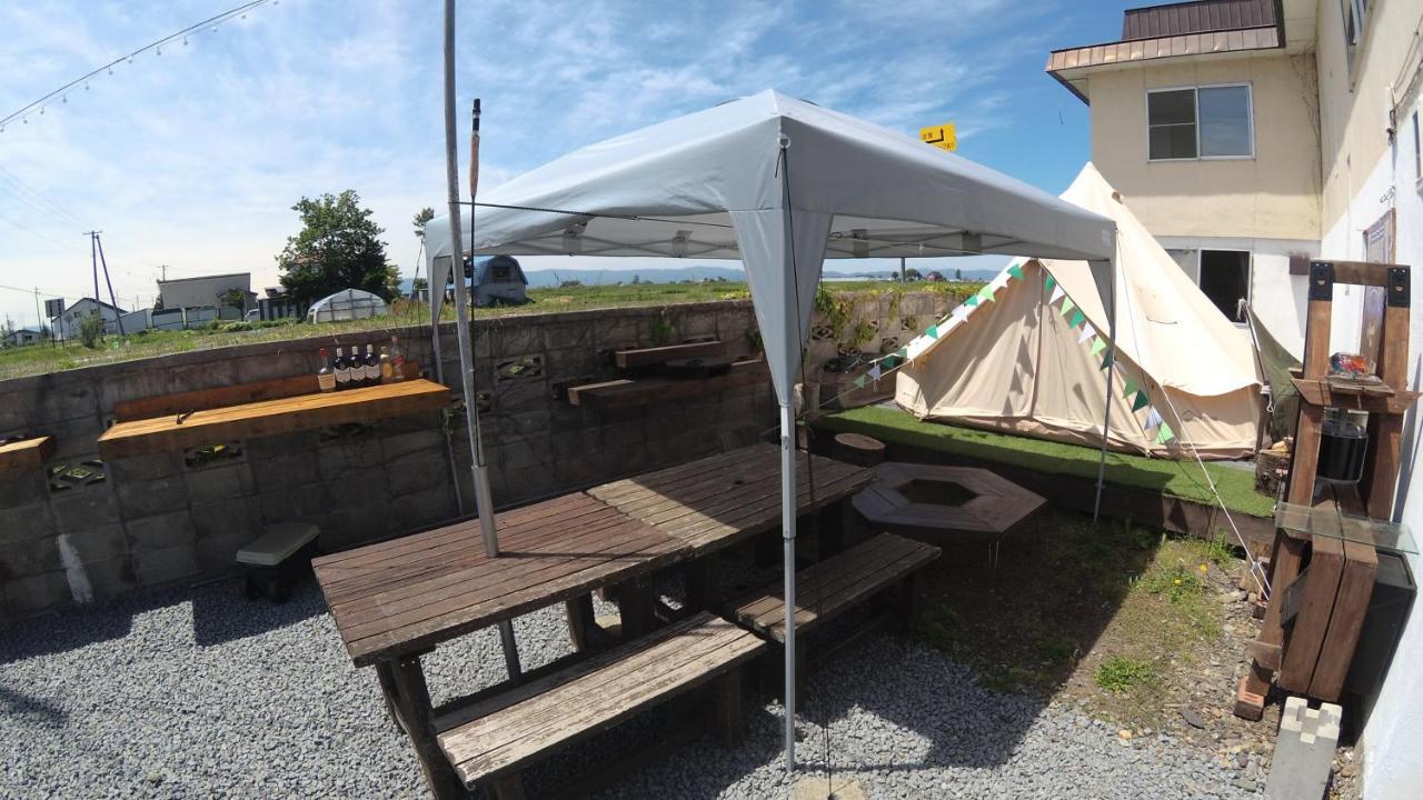 P-Dash Garden Backpackers Higashikawa Exteriör bild
