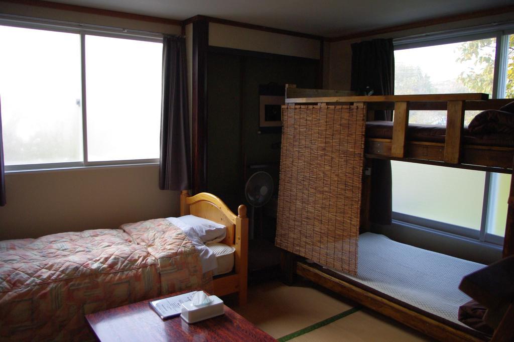 P-Dash Garden Backpackers Higashikawa Rum bild